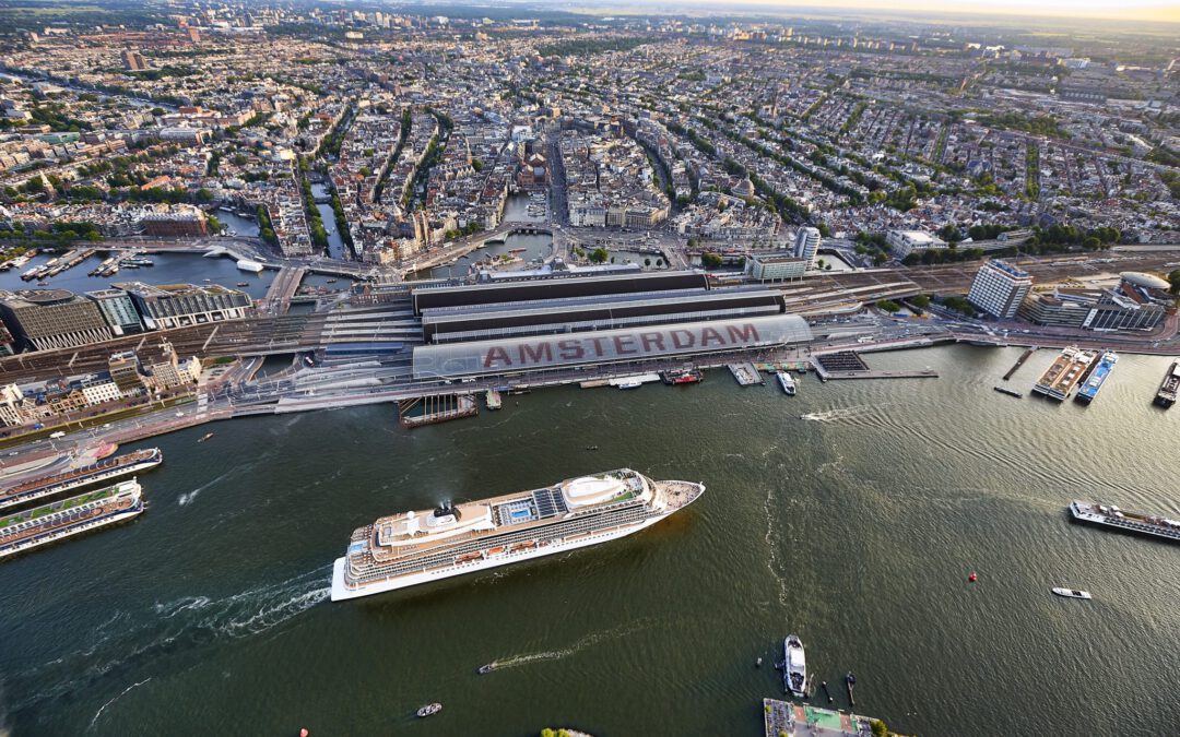 Passenger Terminal Amsterdam neemt riviercruise over van Port of Amsterdam